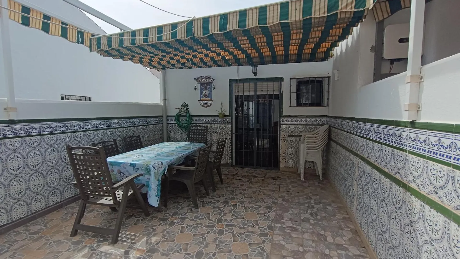בית נופש הוילה טורמולינוס La Casa Del Patio Andaluz